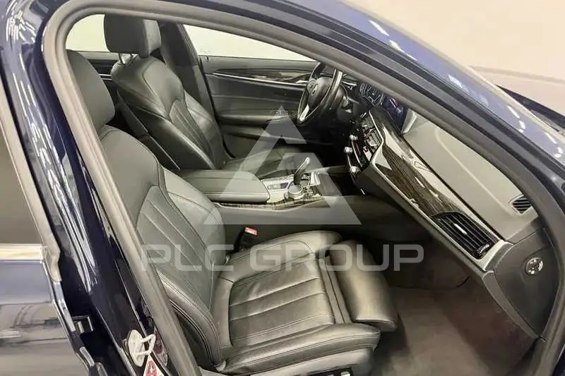 2017 BMW 523