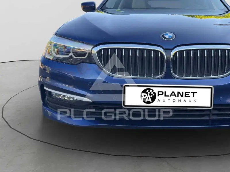2017 BMW 523