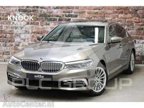 2017 BMW 523