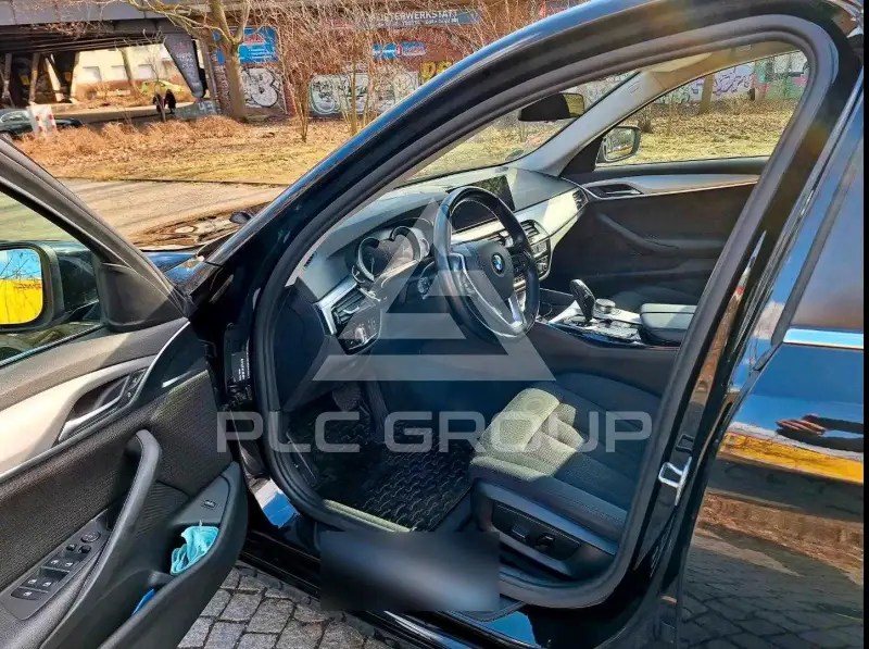 2017 BMW 523
