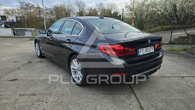 2017 BMW 523