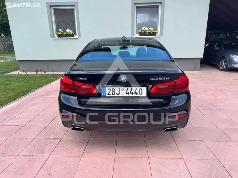 2017 BMW 523