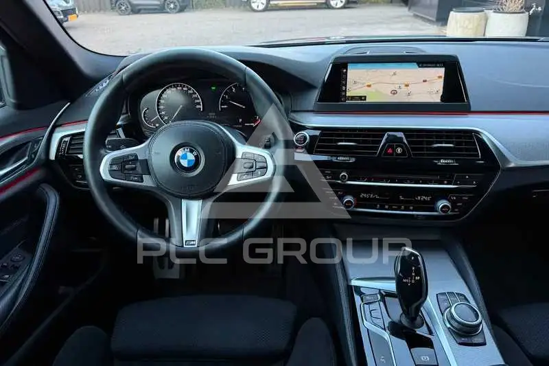 2017 BMW 523
