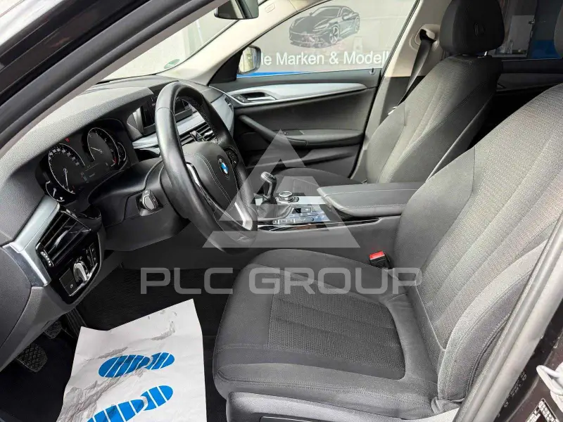 2017 BMW 523