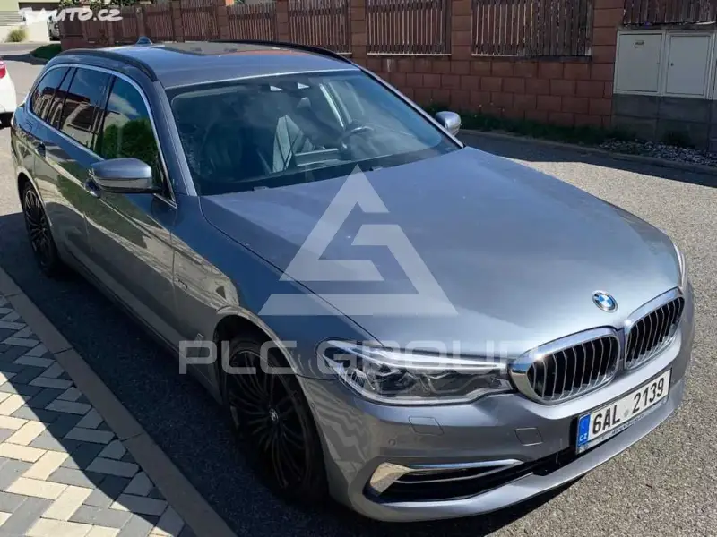 2017 BMW 523