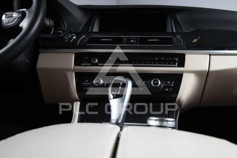 2017 BMW 523