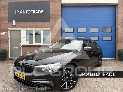 2017 BMW 523