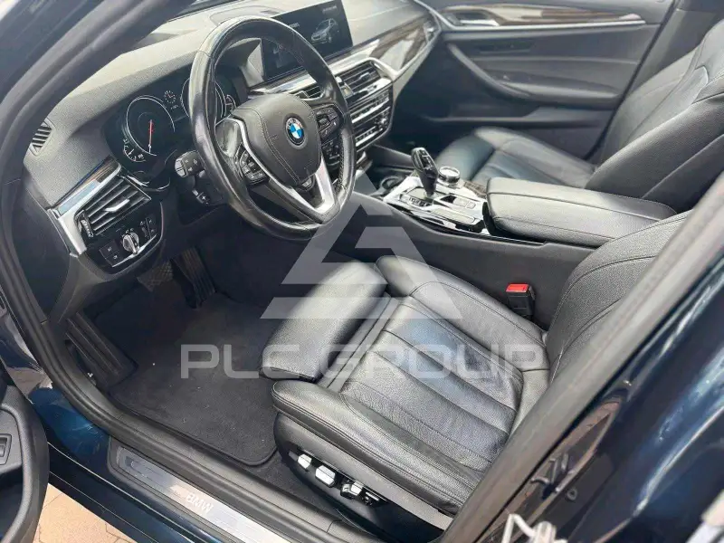 2017 BMW 523