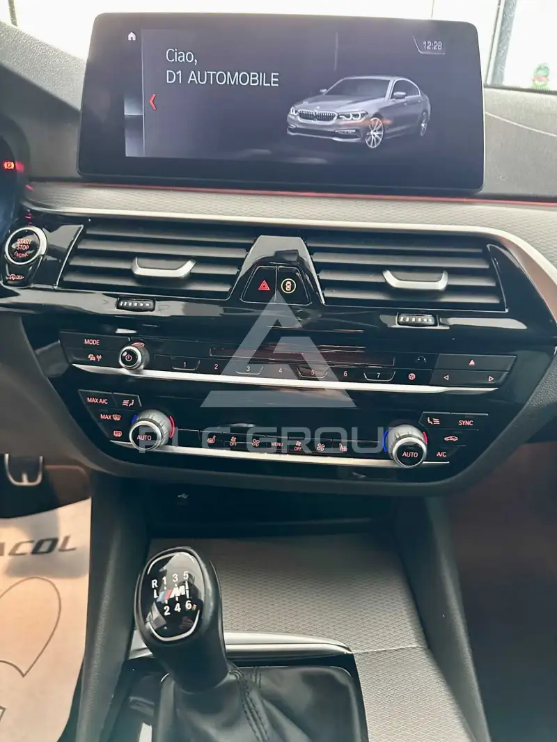 2017 BMW 523