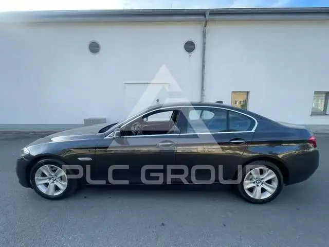 2017 BMW 523