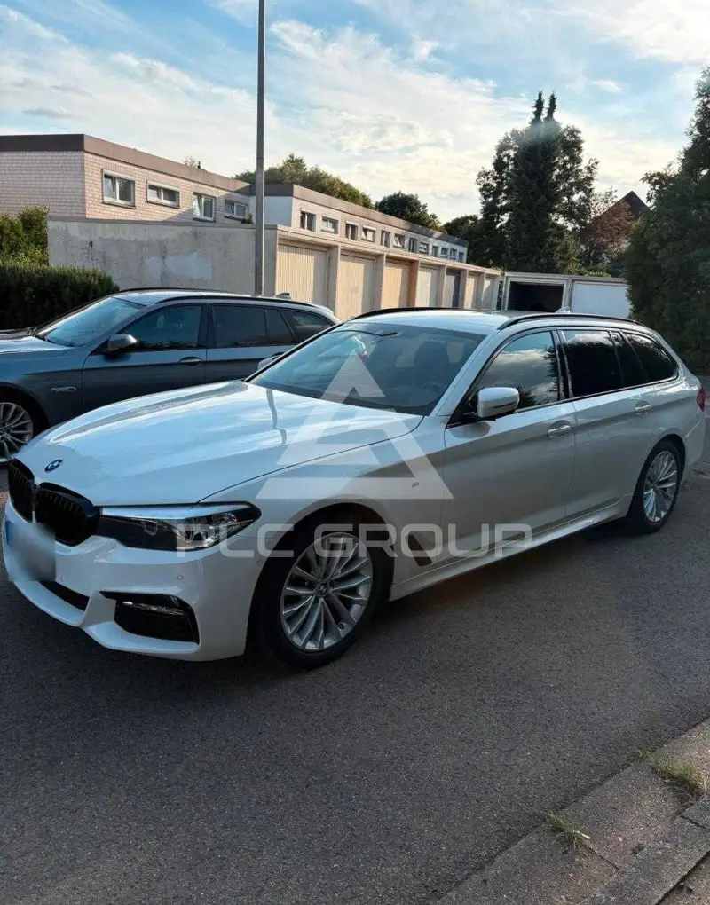 2017 BMW 523