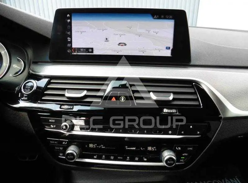 2017 BMW 523