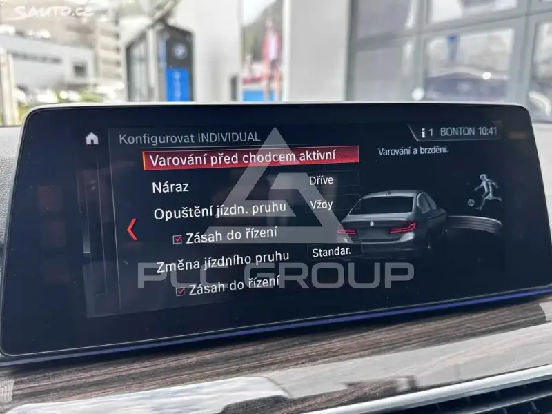 2017 BMW 523