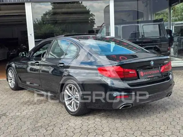 2017 BMW 523