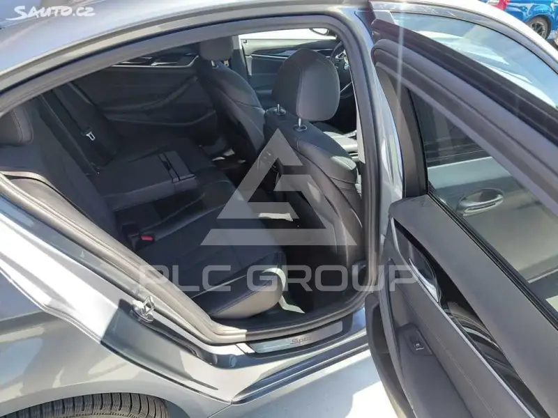 2017 BMW 523