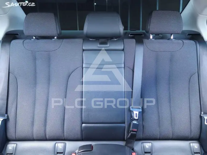 2017 BMW 523