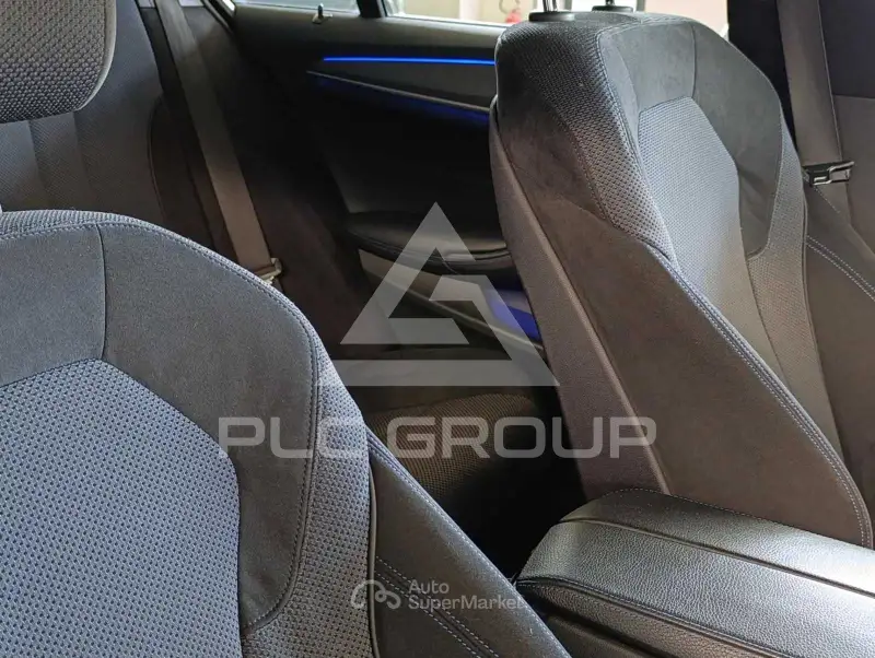 2017 BMW 523