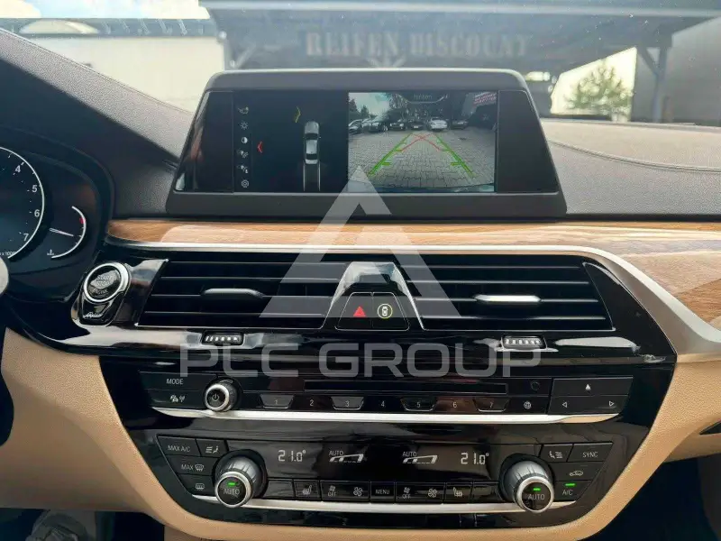 2017 BMW 523