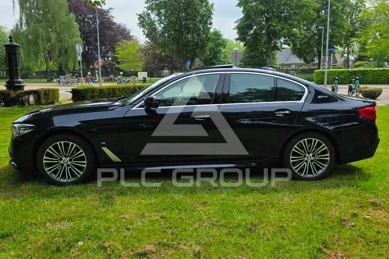 2017 BMW 523