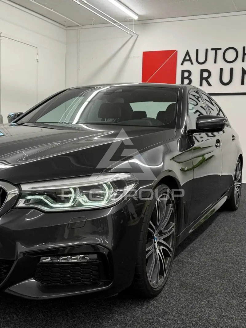 2017 BMW 523
