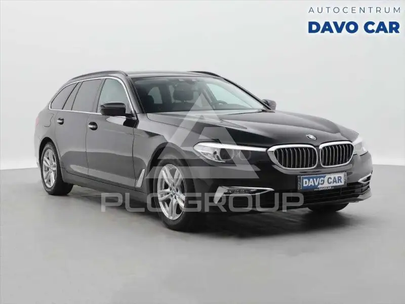 2017 BMW 523