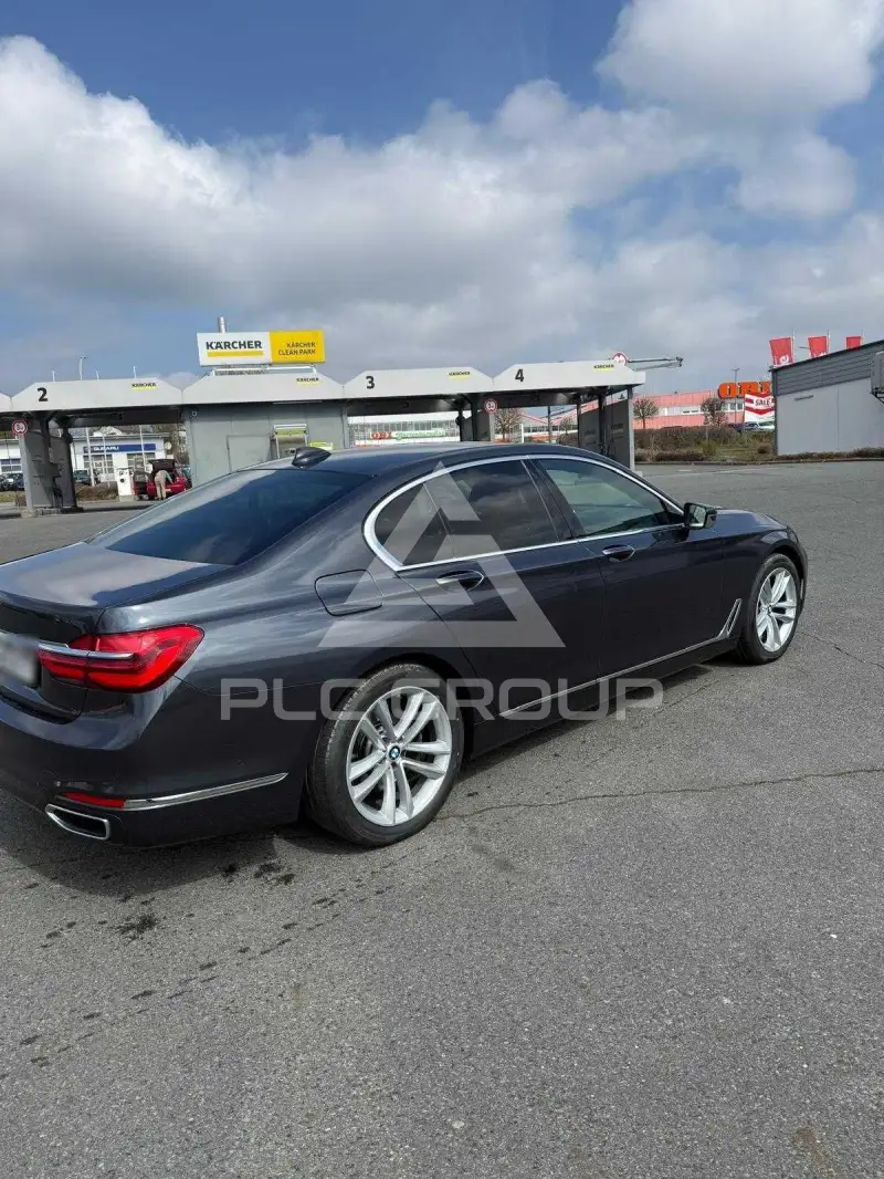 2017 BMW 7 Series