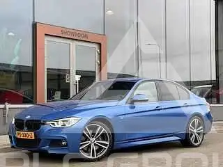 2017 BMW 330