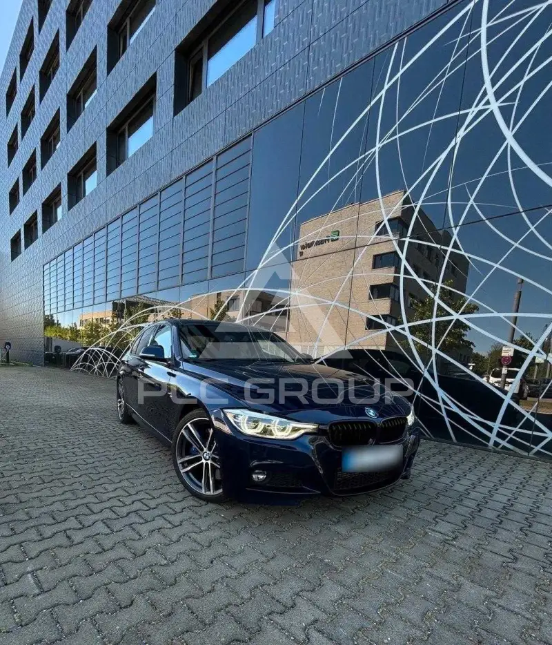 2017 BMW 330