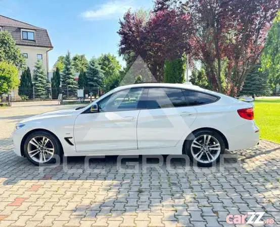 2017 BMW 330