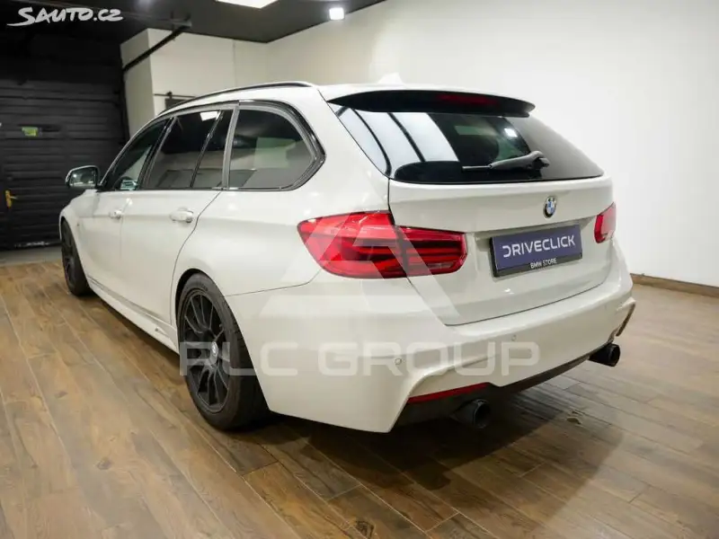 2017 BMW 330