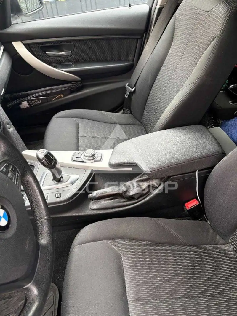 2017 BMW 330