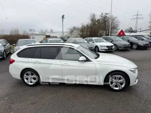 2017 BMW 330