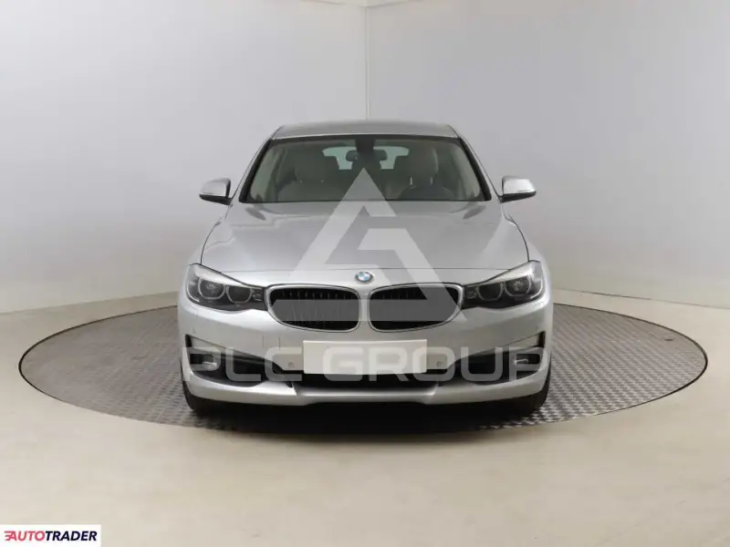 2017 BMW 330