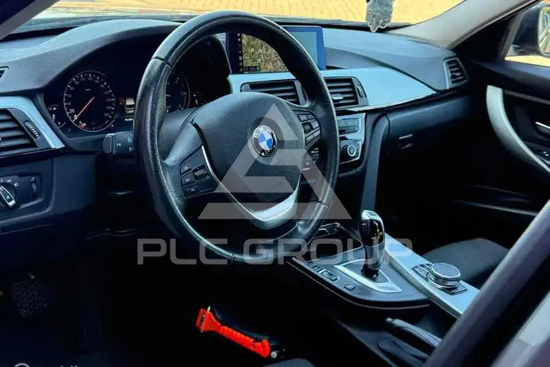 2017 BMW 330