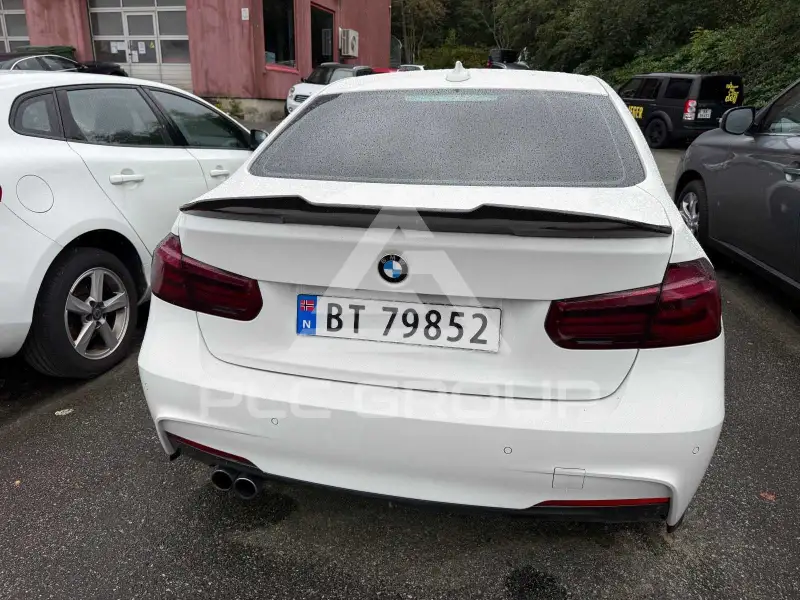 2017 BMW 330
