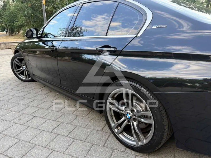 2017 BMW 330