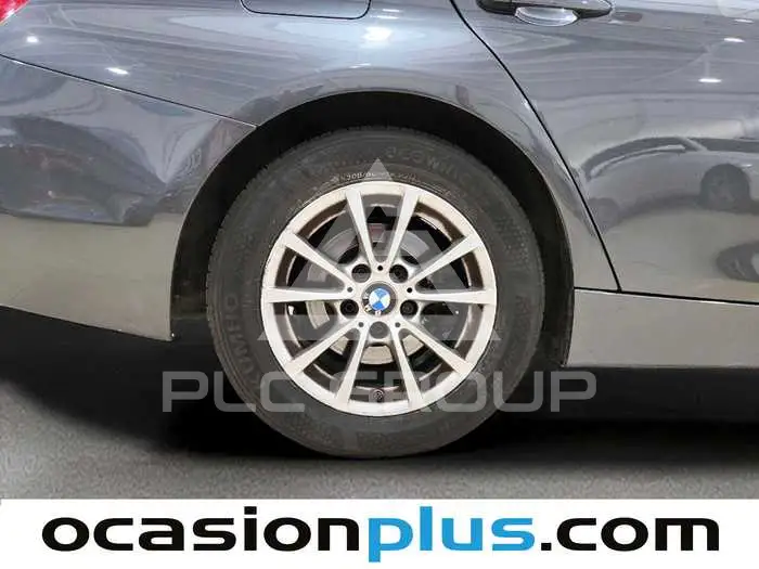 2017 BMW 330