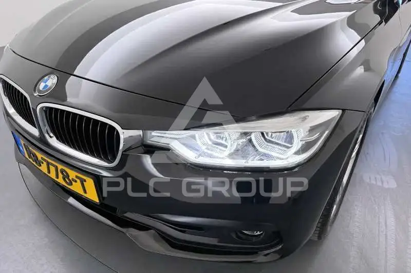 2017 BMW 330