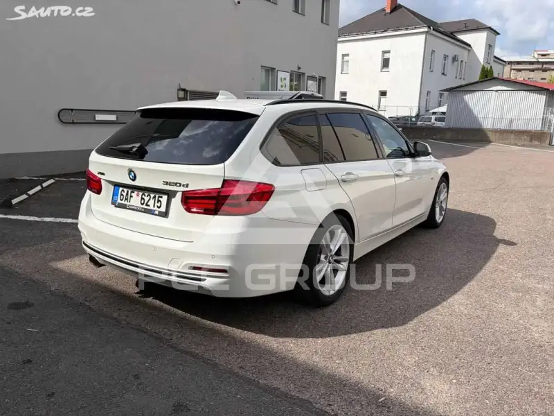 2017 BMW 330