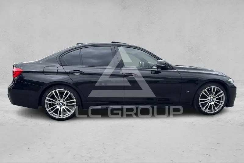 2017 BMW 330