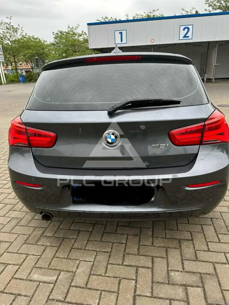 2017 BMW 120