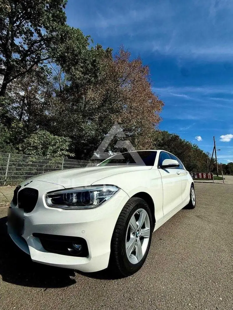 2017 BMW 120