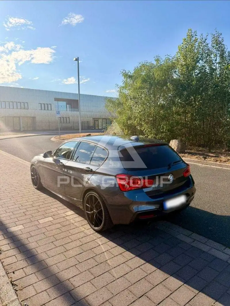 2017 BMW 120