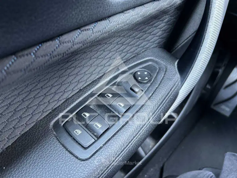 2017 BMW 120