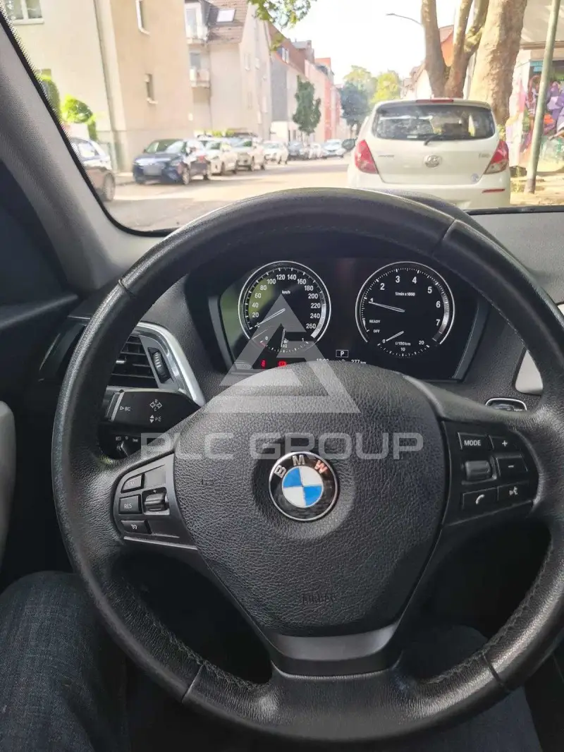 2017 BMW 120
