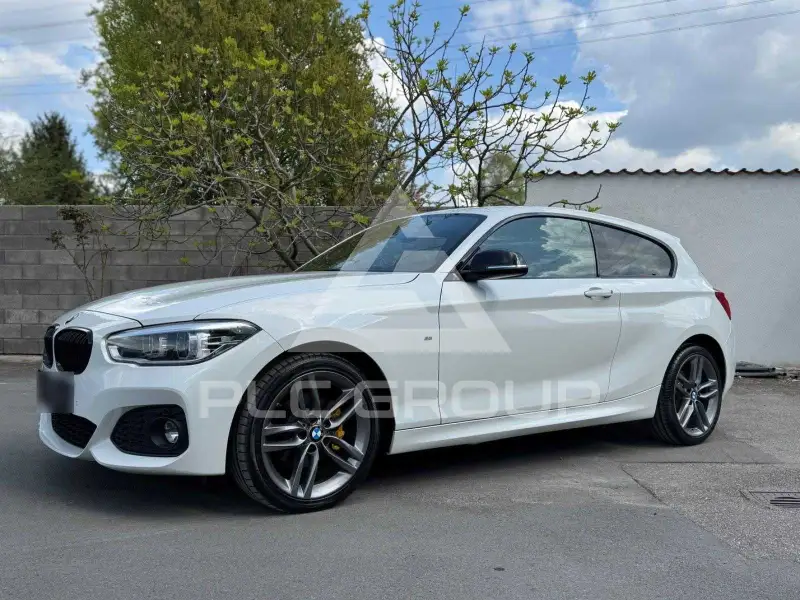 2017 BMW 120