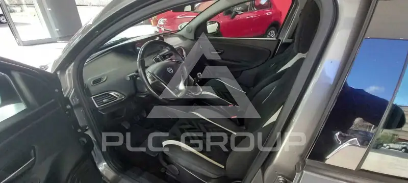 2017 Lancia YPSILON