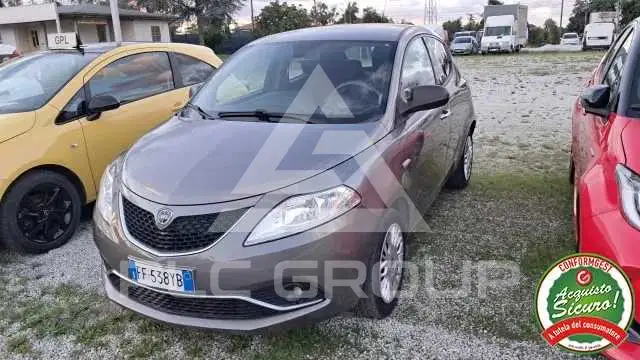2017 Lancia YPSILON