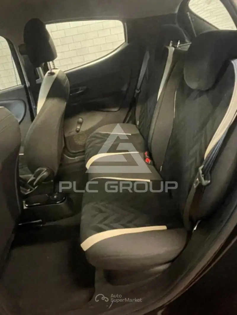 2017 Lancia YPSILON