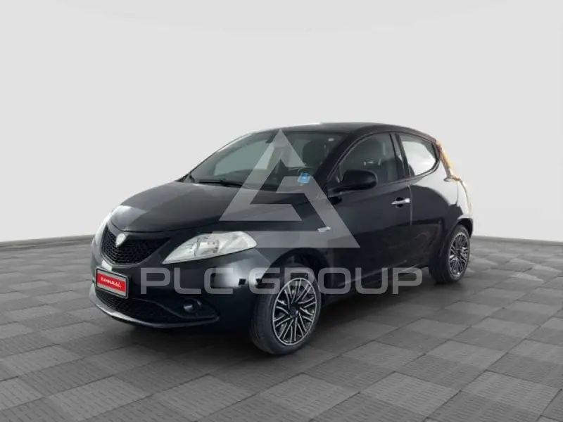 2017 Lancia YPSILON